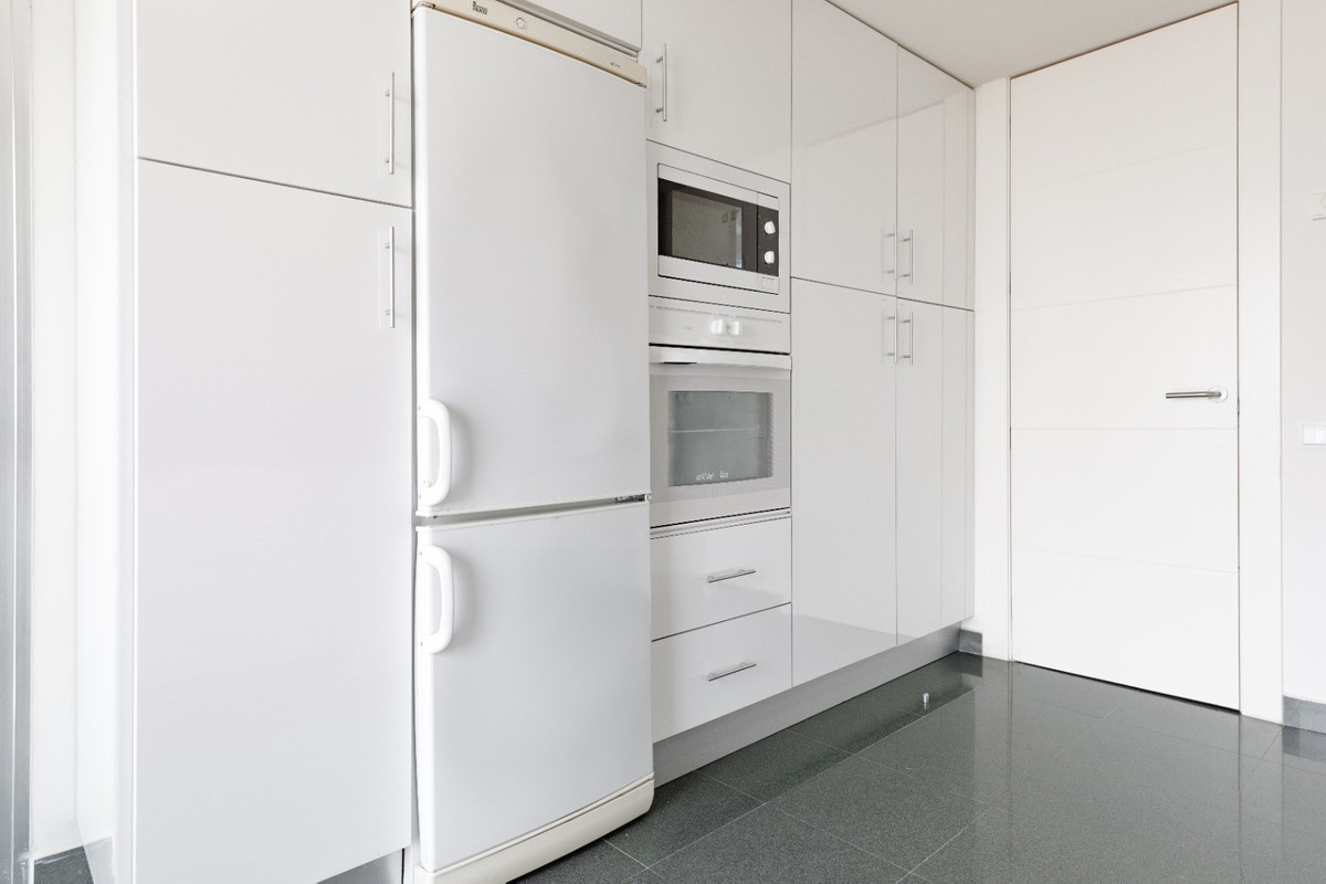Penthouse te koop in Manilva | 2 slaapkamers H5442388