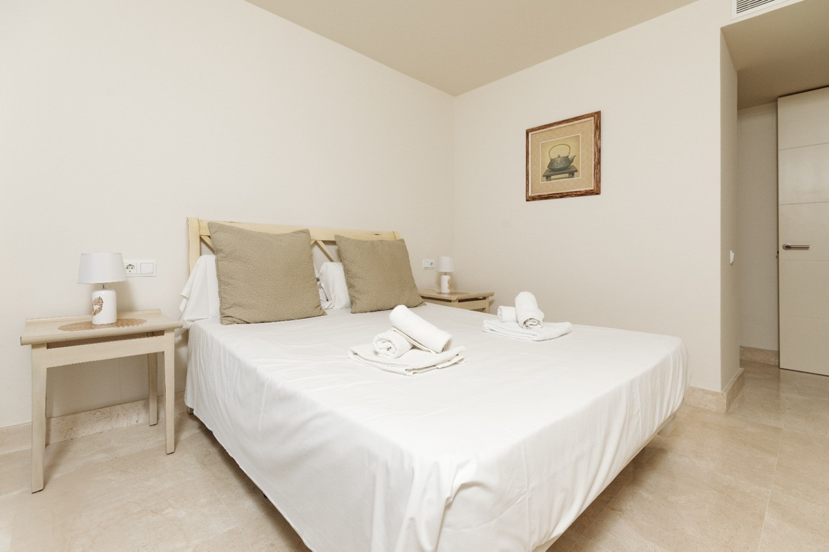 Penthouse te koop in Manilva | 2 slaapkamers H5442388