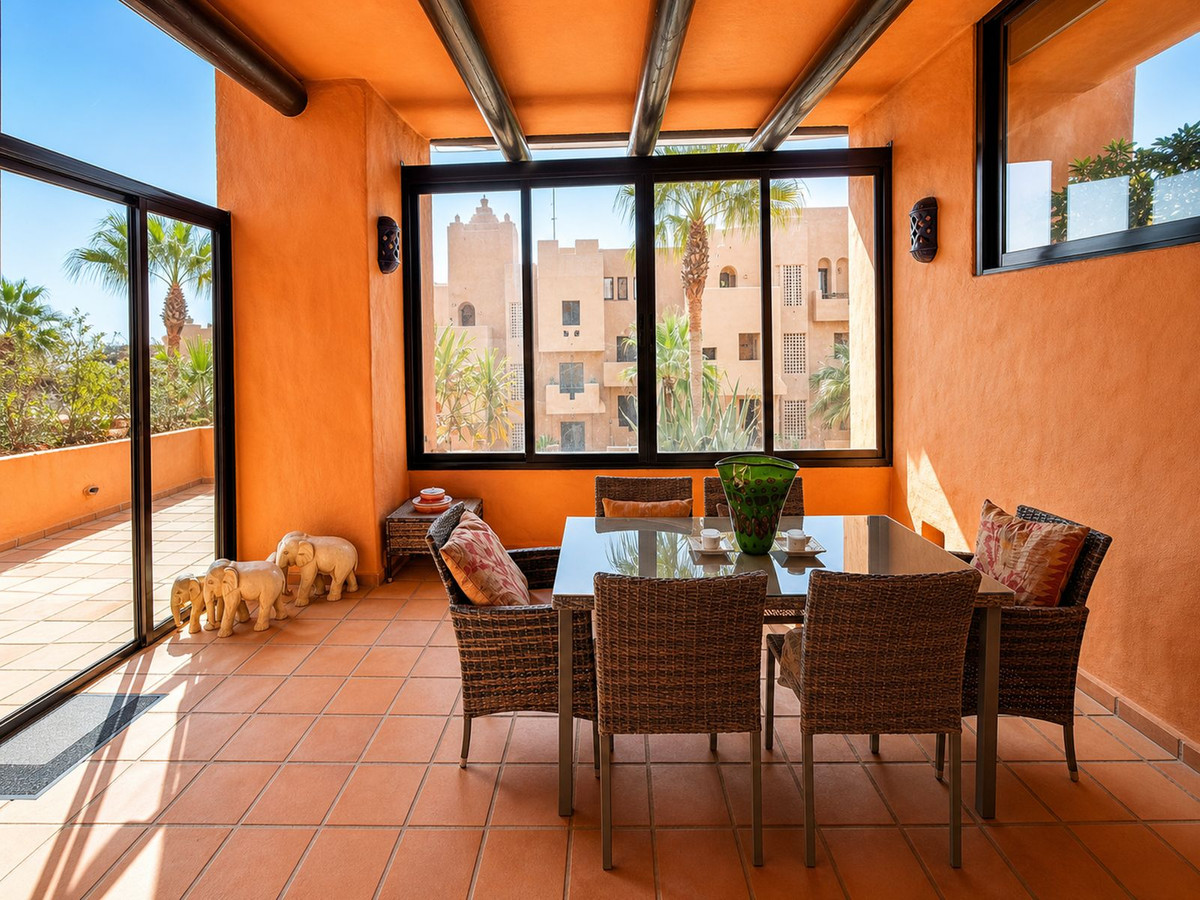 Appartement te koop in Manilva | 2 slaapkamers H5443513