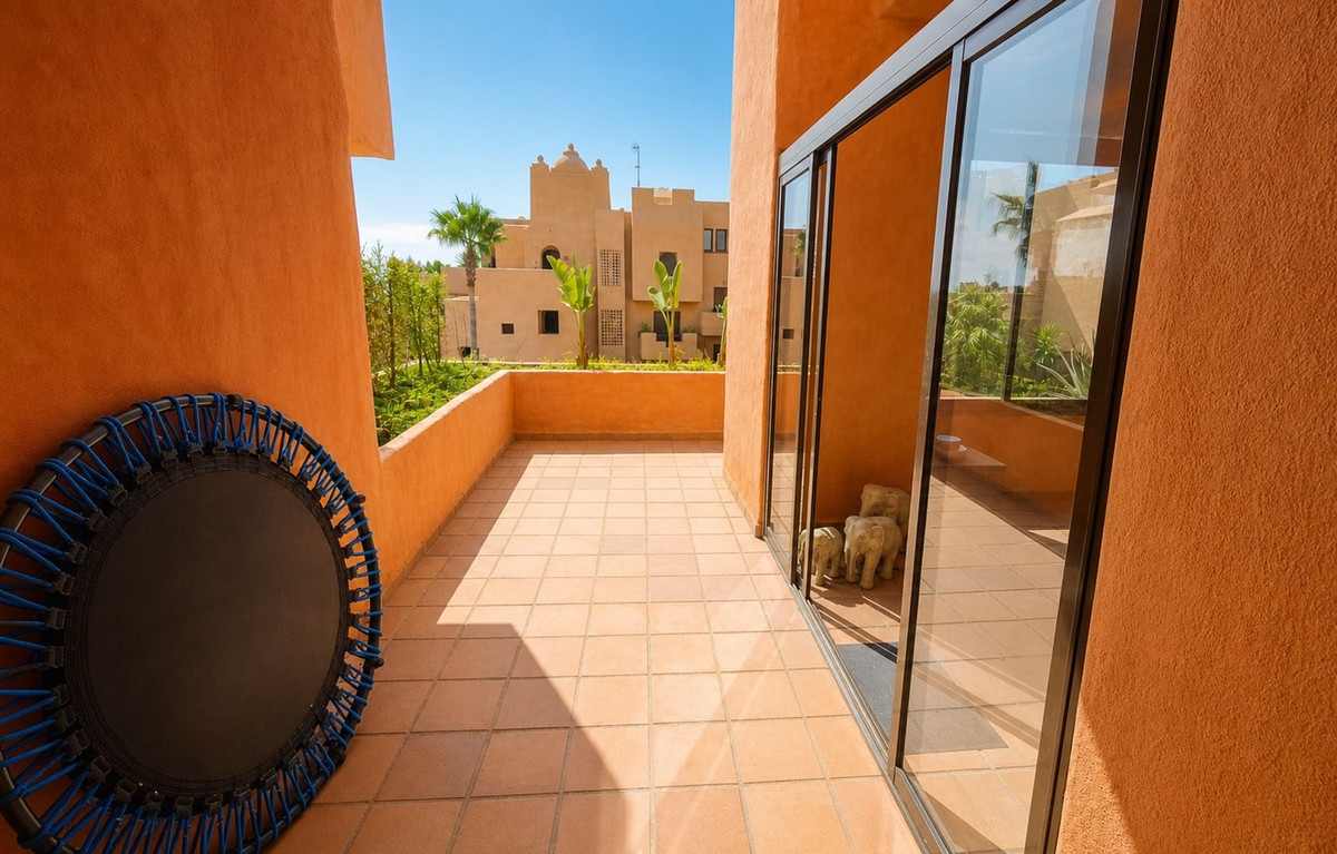Appartement te koop in Manilva | 2 slaapkamers H5443513