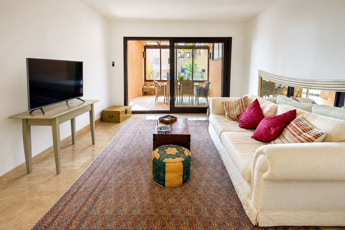 Appartement te koop in Manilva | 2 slaapkamers H5443513