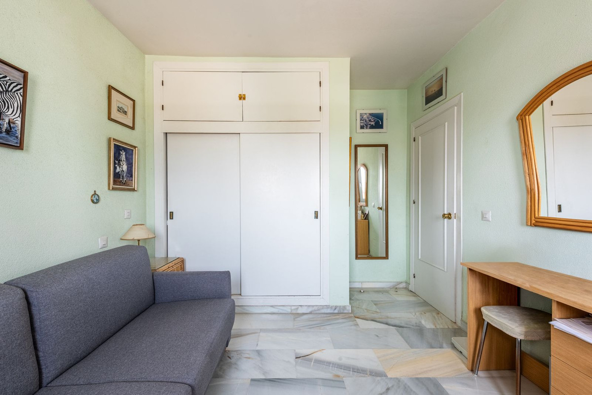 Appartement te koop in Manilva | 1 slaapkamers H5446381