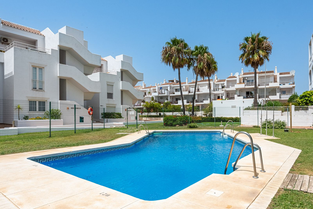 Appartement te koop in Manilva | 1 slaapkamers H5446381