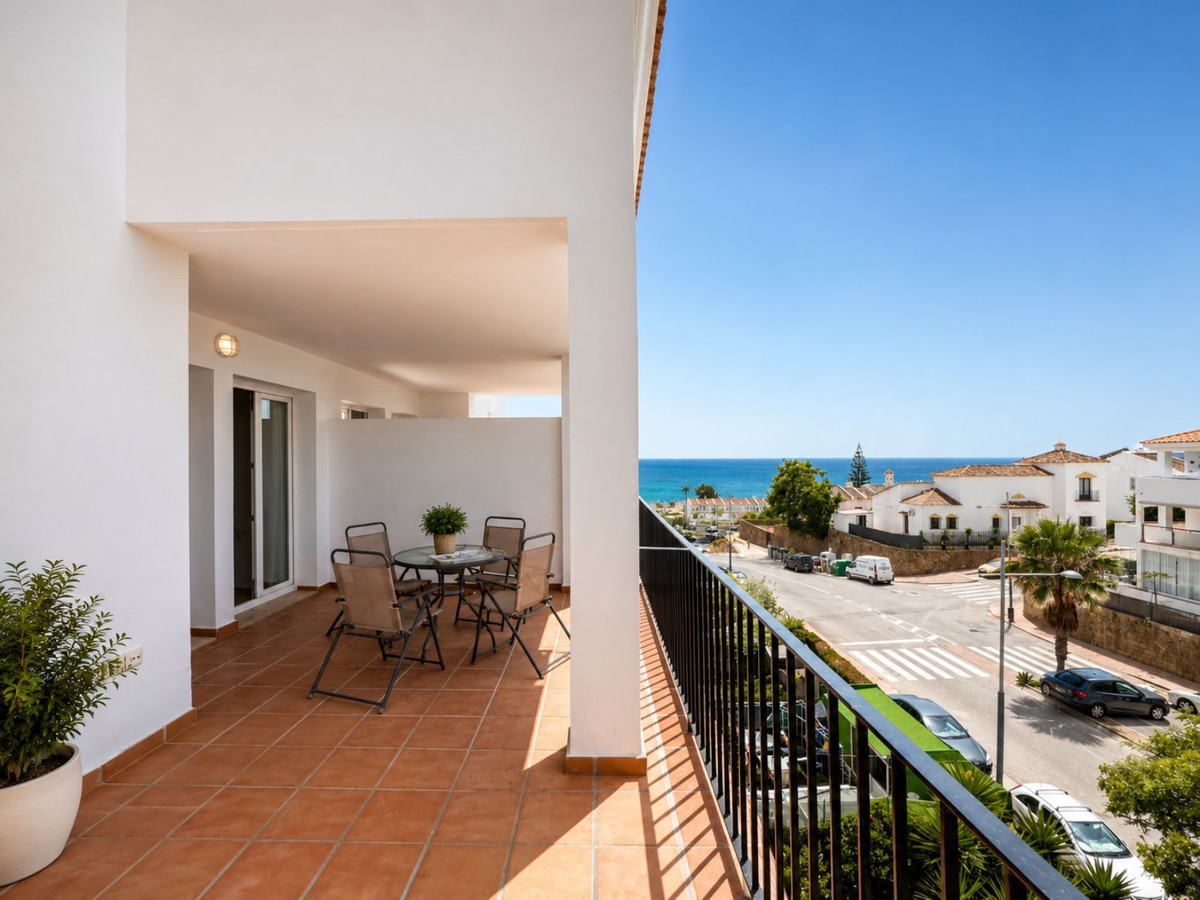 Appartement te koop in Manilva | 2 slaapkamers H5452165