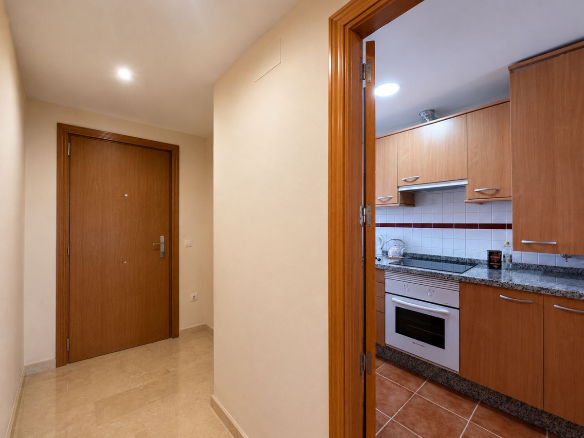 Appartement te koop in Manilva | 2 slaapkamers H5452165