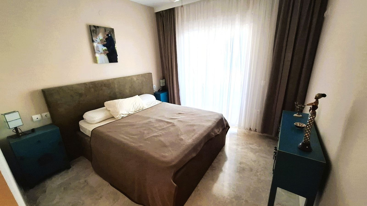Appartement te koop in Manilva | 2 slaapkamers H5452291