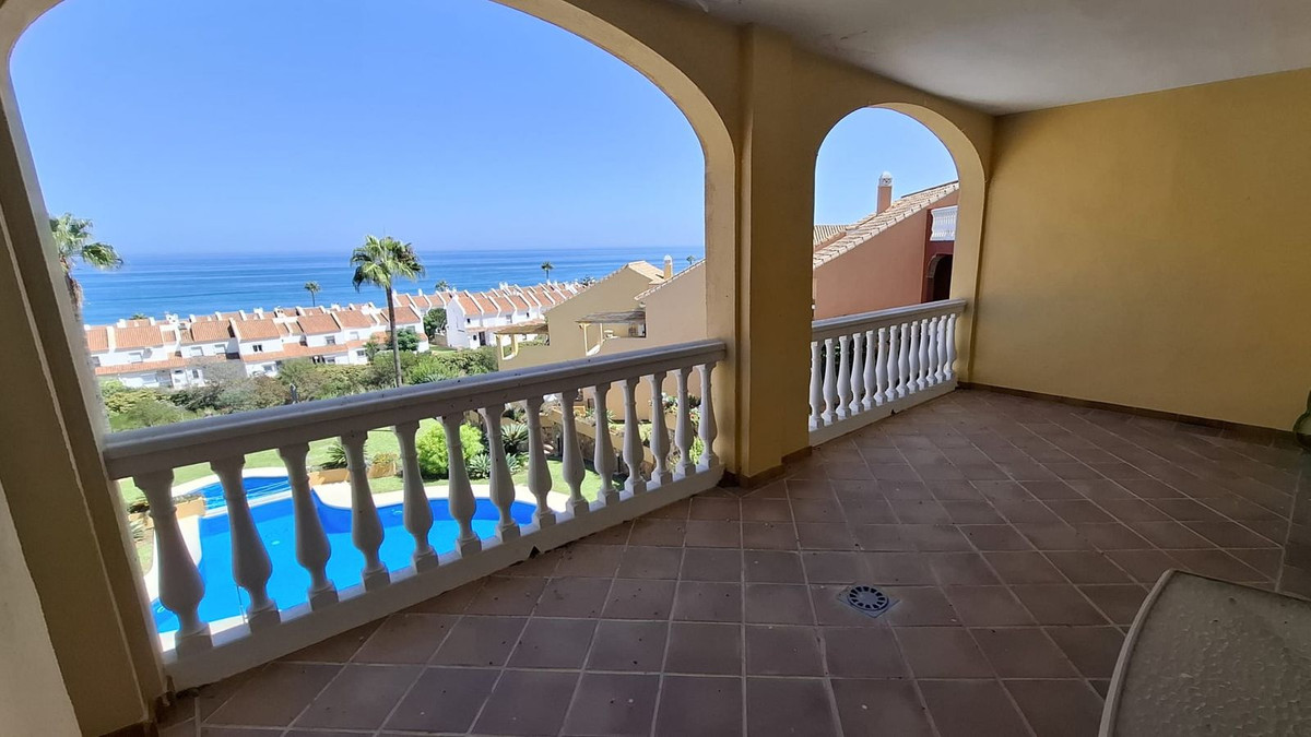 Appartement te koop in Manilva | 2 slaapkamers H5452291