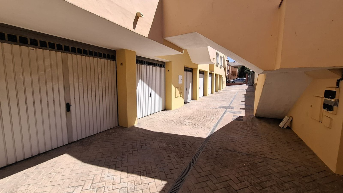 Appartement te koop in Manilva | 2 slaapkamers H5452291