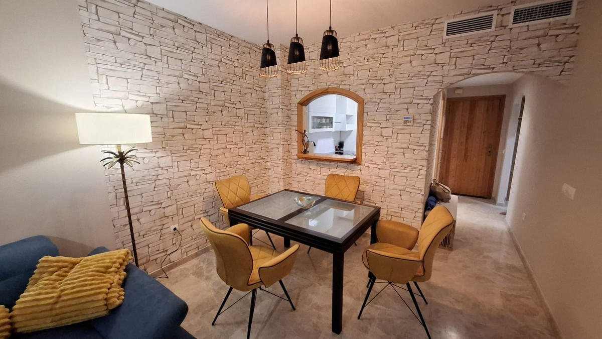 Appartement te koop in Manilva | 2 slaapkamers H5452291
