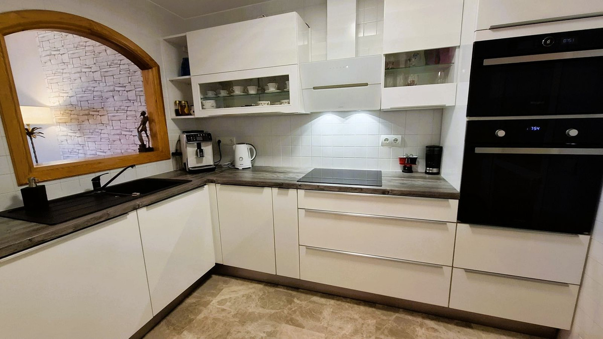 Appartement te koop in Manilva | 2 slaapkamers H5452291