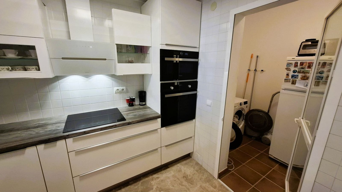 Appartement te koop in Manilva | 2 slaapkamers H5452291