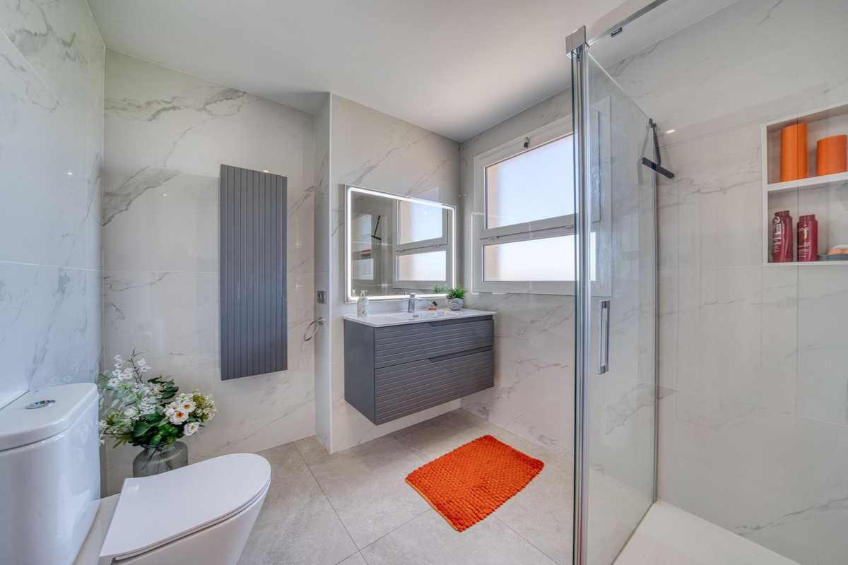 Appartement te koop in Manilva | 3 slaapkamers H5457421