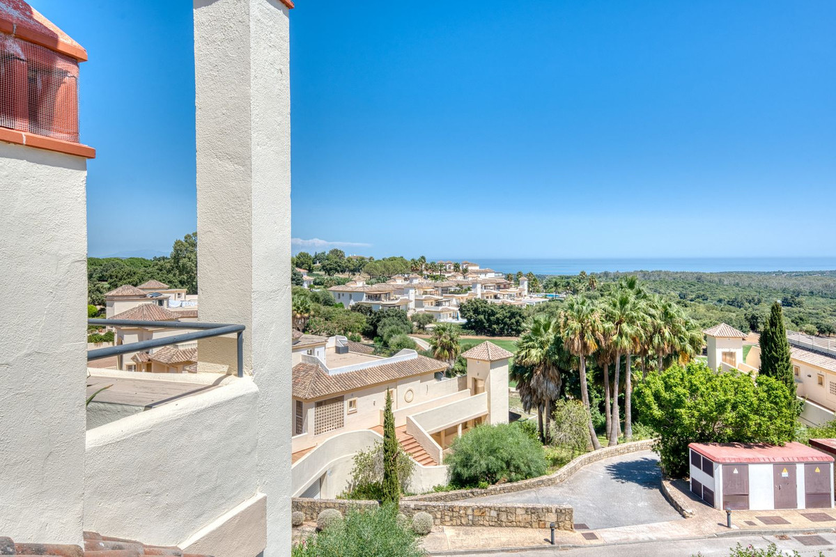 Appartement te koop in Manilva | 3 slaapkamers H5457421
