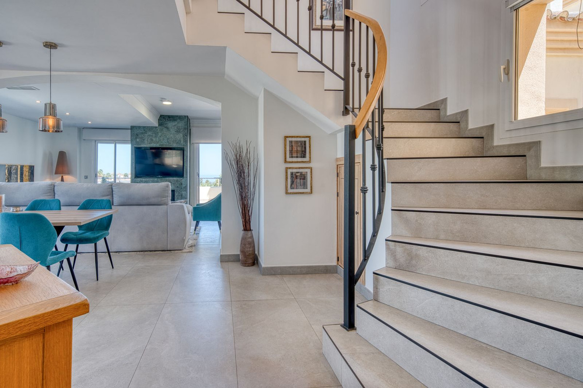 Appartement te koop in Manilva | 3 slaapkamers H5457421