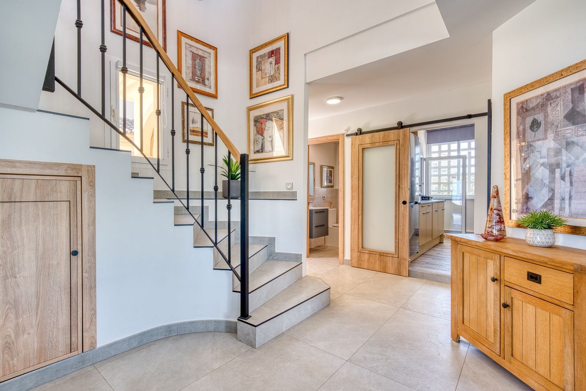 Appartement te koop in Manilva | 3 slaapkamers H5457421