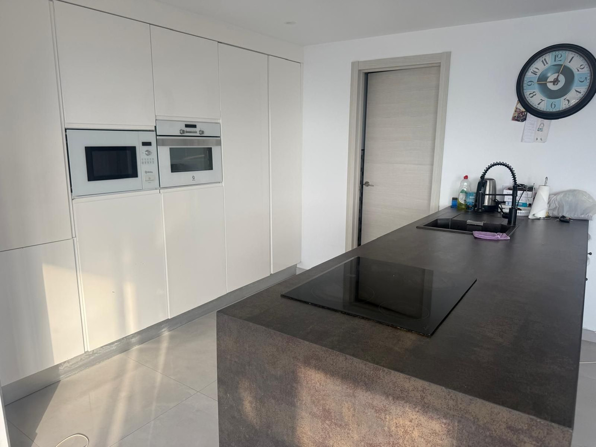 Appartement te koop in Manilva | 3 slaapkamers H5461021