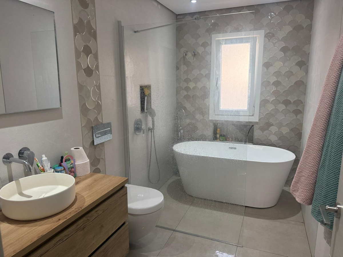 Appartement te koop in Manilva | 3 slaapkamers H5461021