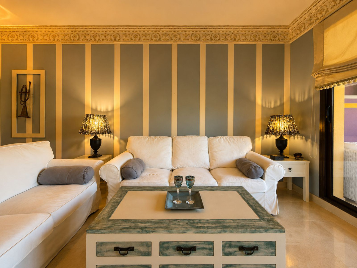 Appartement te koop in Manilva | 2 slaapkamers H5461381