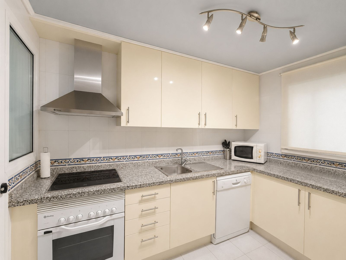 Appartement te koop in Manilva | 2 slaapkamers H5461381