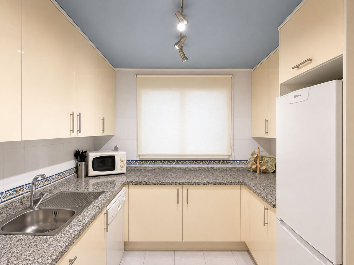 Appartement te koop in Manilva | 2 slaapkamers H5461381