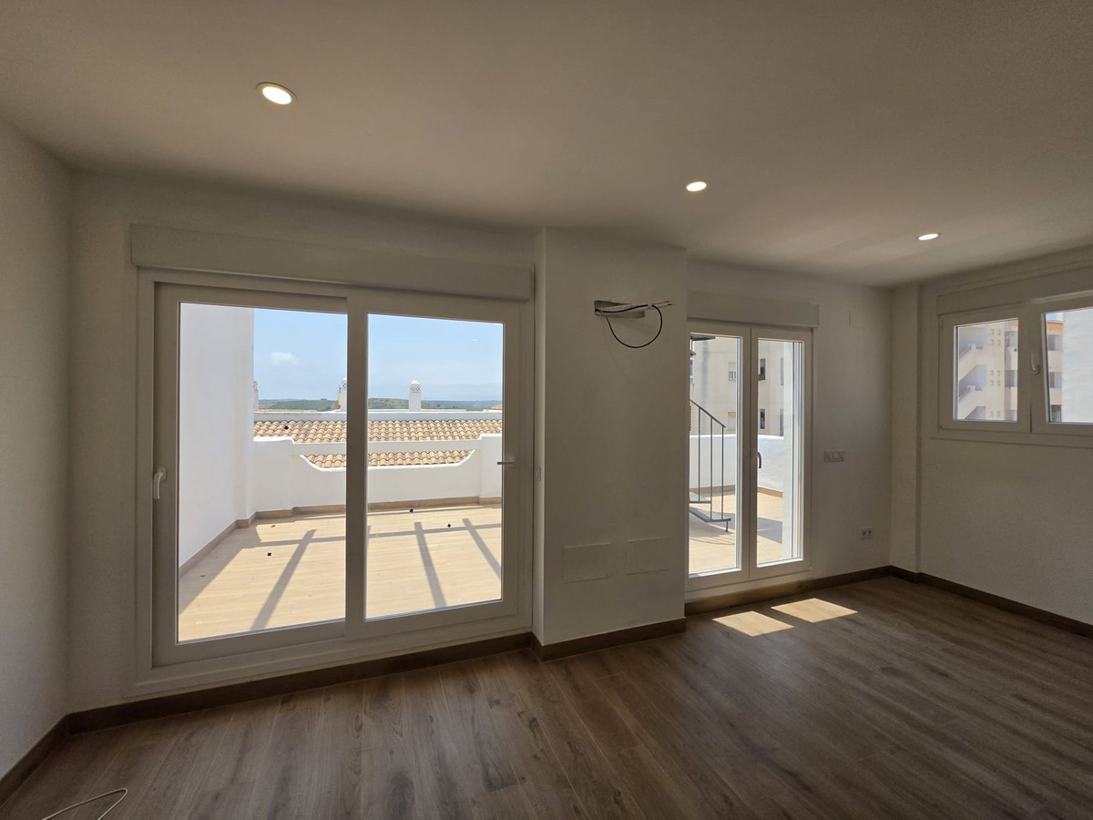 Appartement te koop in Manilva | 2 slaapkamers H5462974