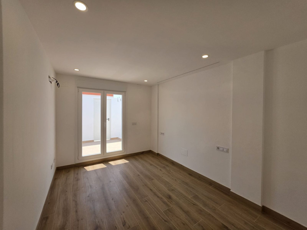 Appartement te koop in Manilva | 2 slaapkamers H5462974