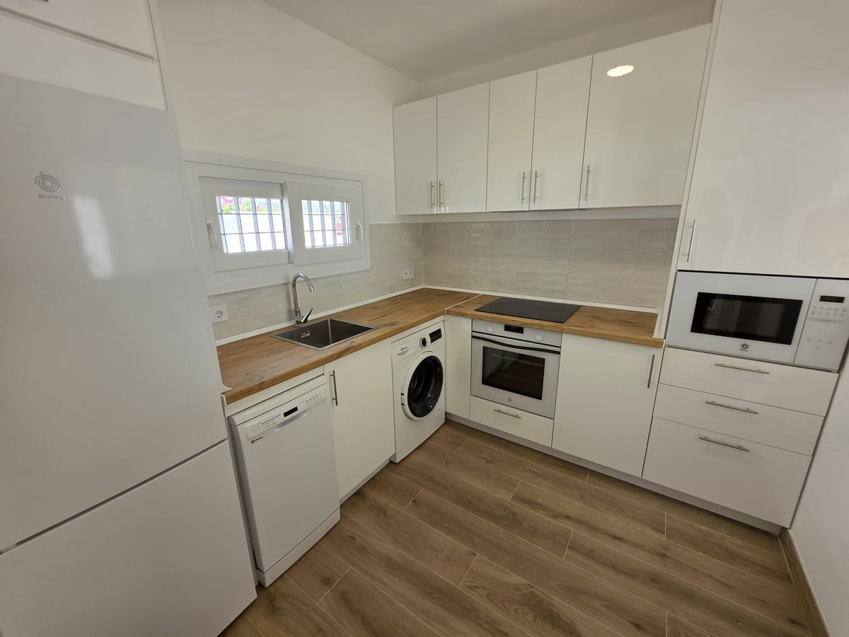 Appartement te koop in Manilva | 2 slaapkamers H5462974