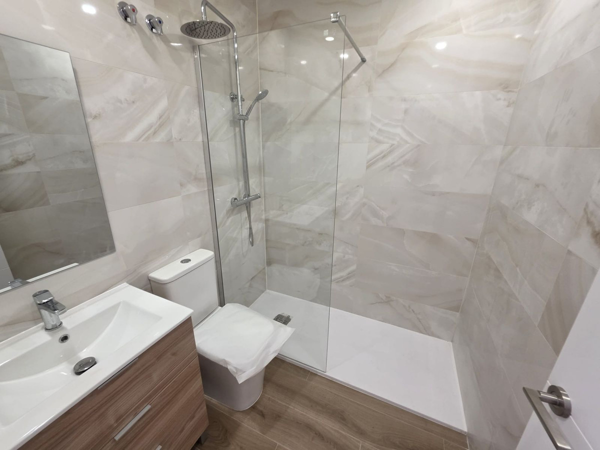 Appartement te koop in Manilva | 2 slaapkamers H5462974
