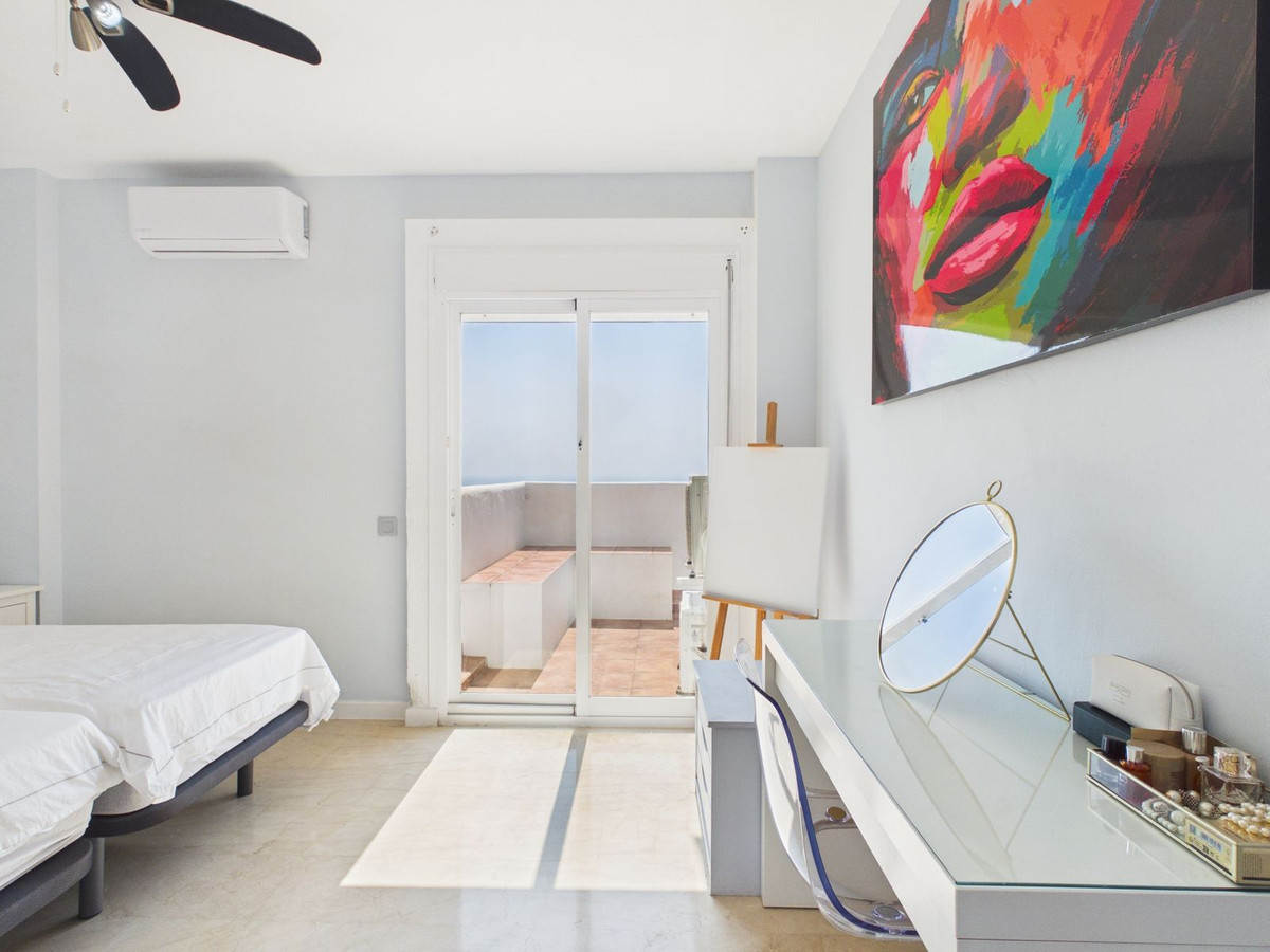 Appartement te koop in Manilva | 2 slaapkamers H5467987