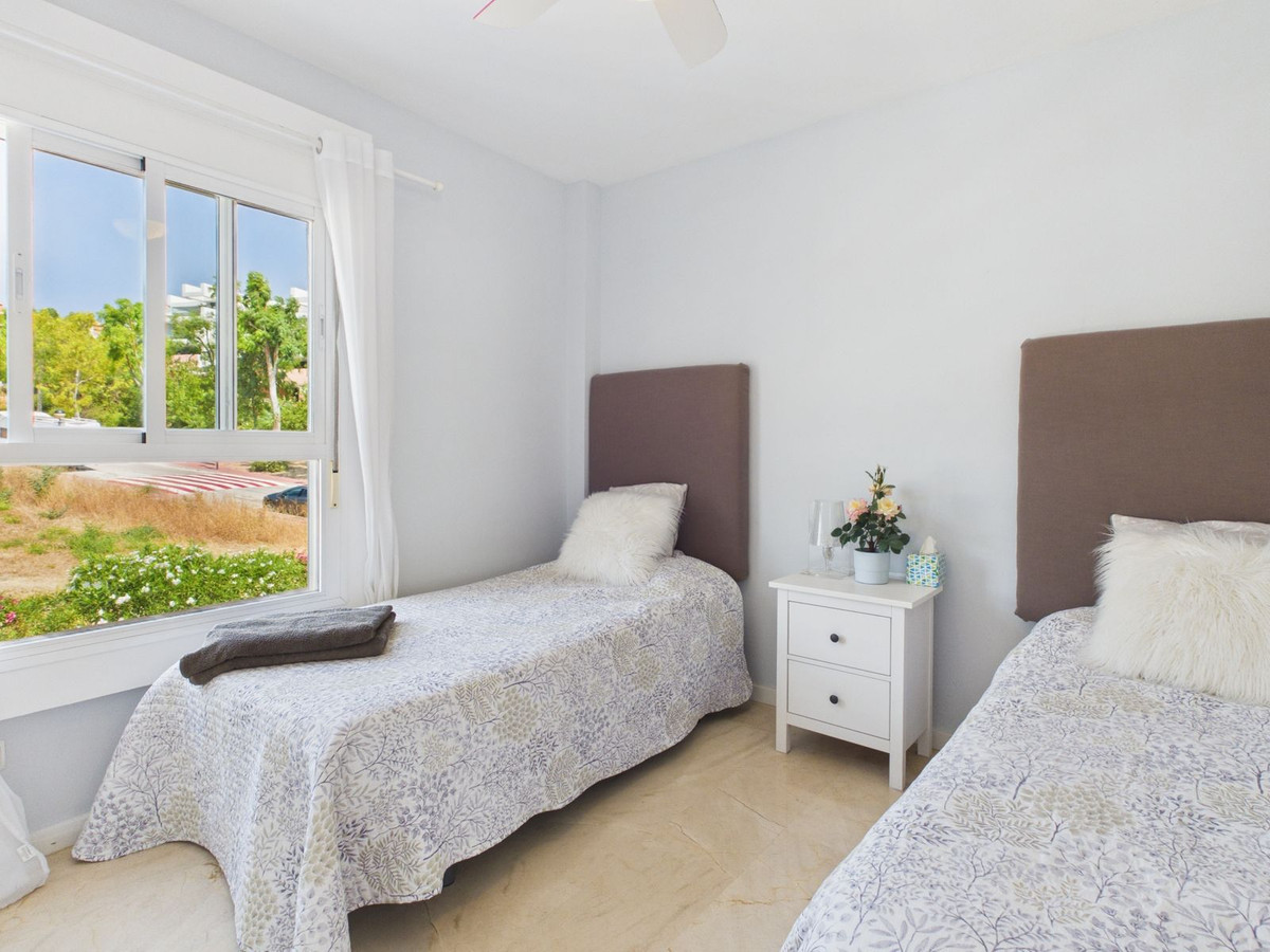 Appartement te koop in Manilva | 2 slaapkamers H5467987