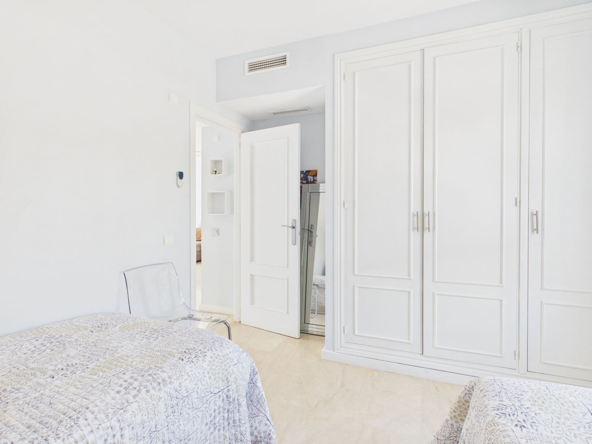 Appartement te koop in Manilva | 2 slaapkamers H5467987