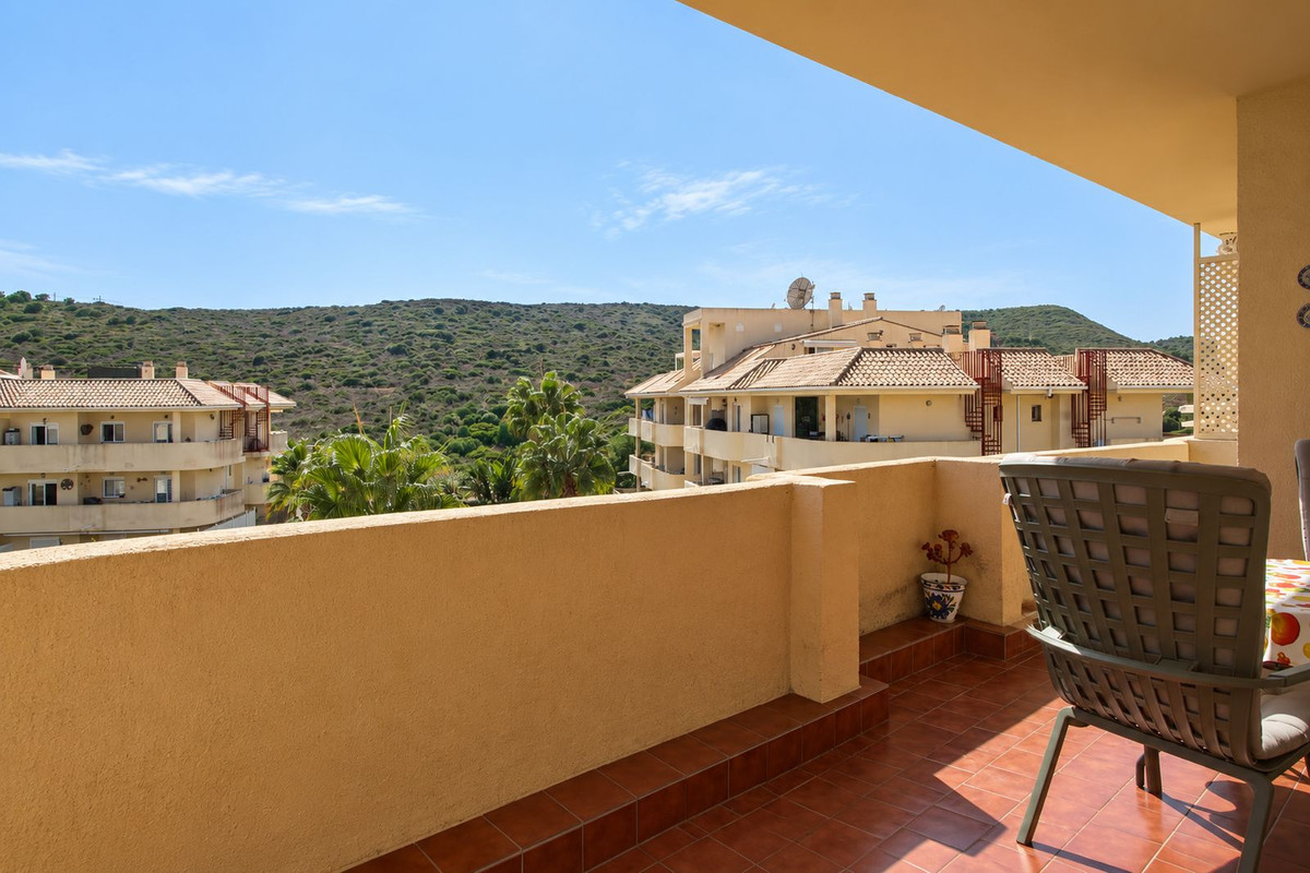 Appartement te koop in Manilva | 2 slaapkamers H5479495