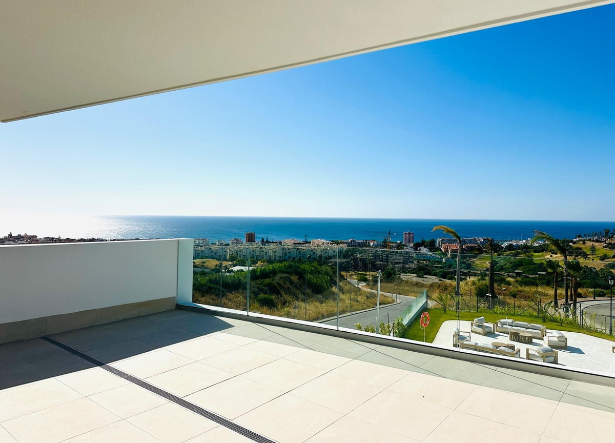 Appartement te koop in Manilva | 3 slaapkamers H5492596