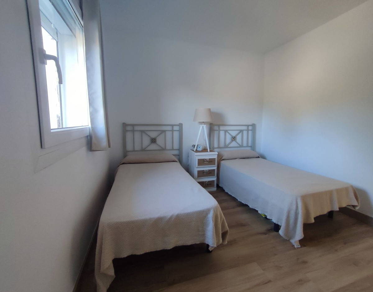 Appartement te koop in Manilva | 2 slaapkamers H5495893