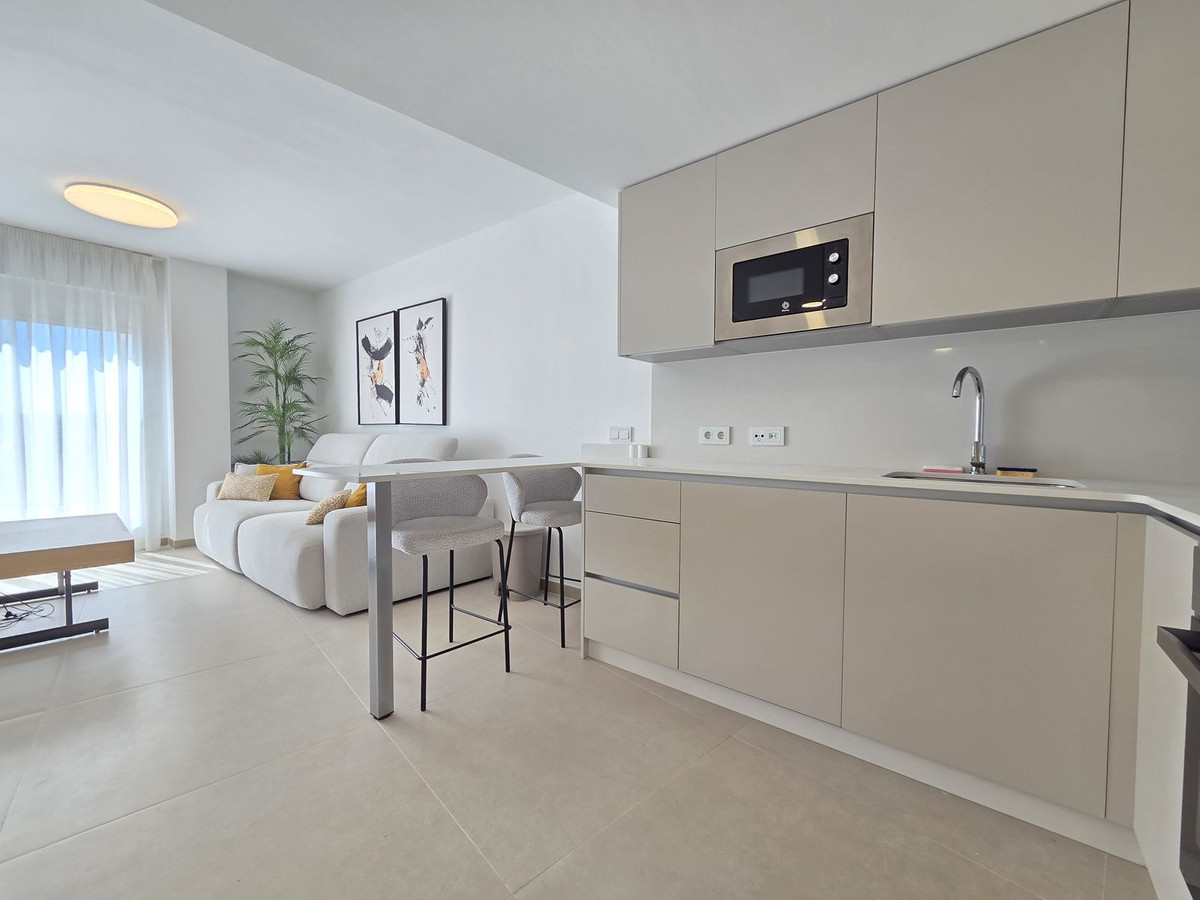 Penthouse te koop in Manilva | 2 slaapkamers H5496985