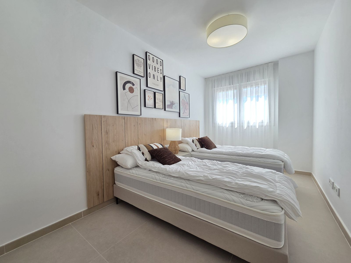 Penthouse te koop in Manilva | 2 slaapkamers H5496985