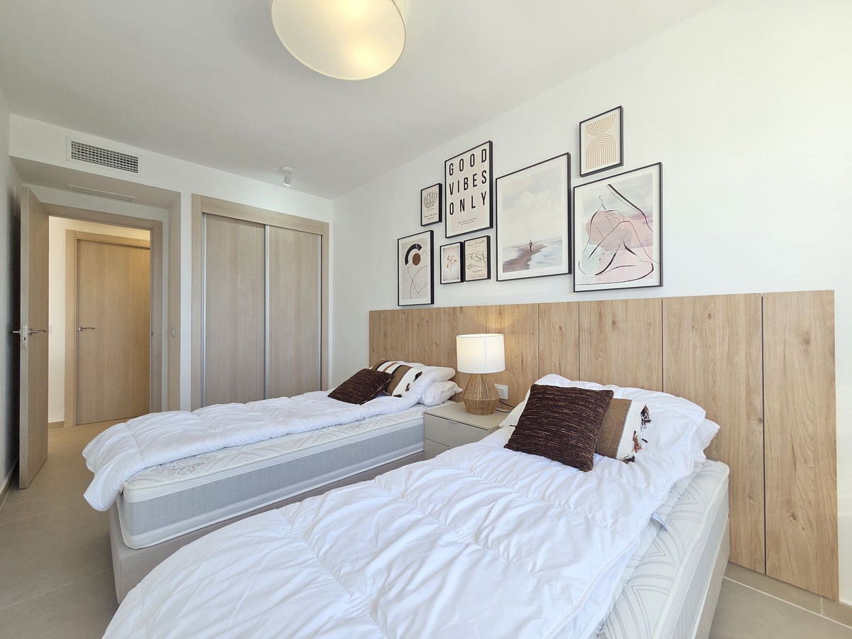 Penthouse te koop in Manilva | 2 slaapkamers H5496985
