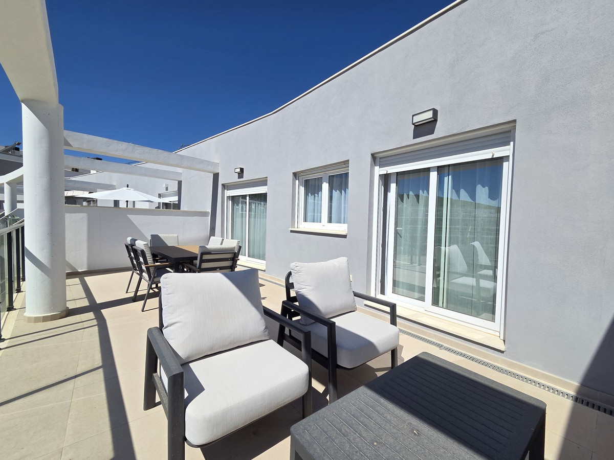 Penthouse te koop in Manilva | 2 slaapkamers H5496985