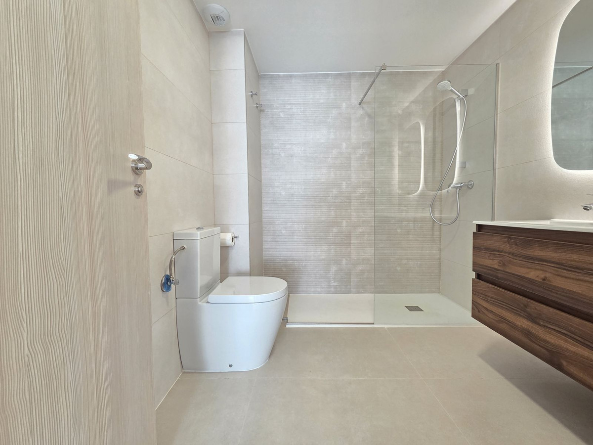 Penthouse te koop in Manilva | 2 slaapkamers H5496985