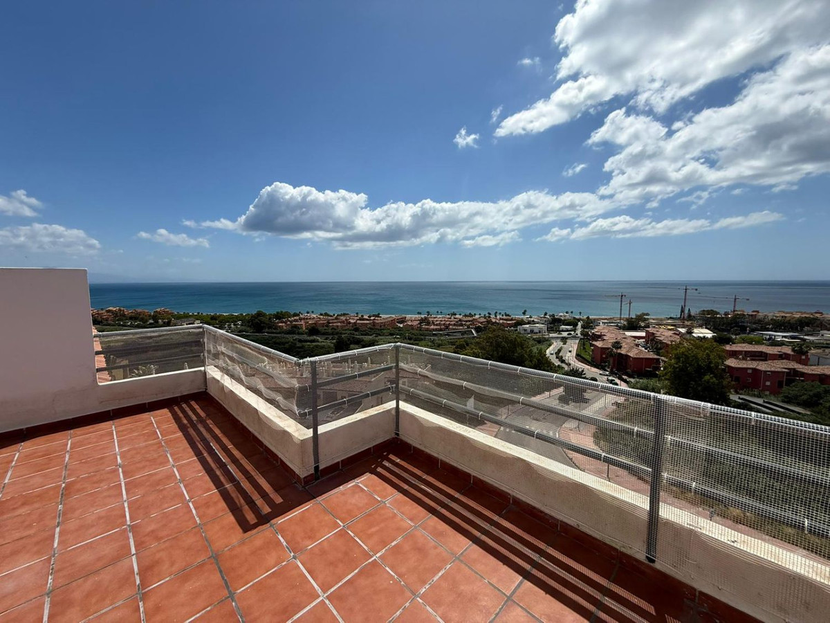 Penthouse te koop in Manilva | 3 slaapkamers H5497168