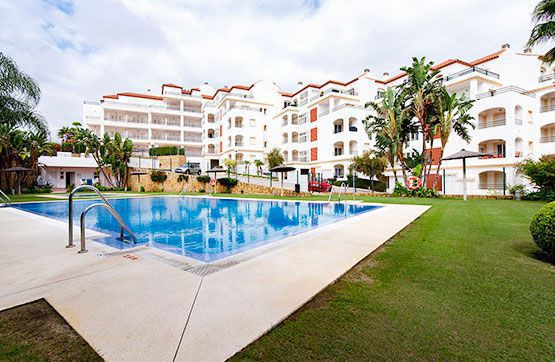 Penthouse te koop in Manilva | 3 slaapkamers H5497168