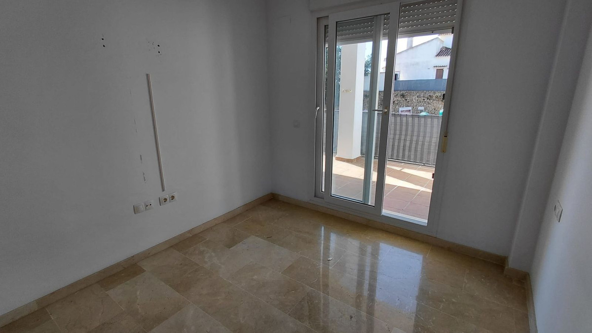 Appartement te koop in Manilva | 2 slaapkamers H5498566