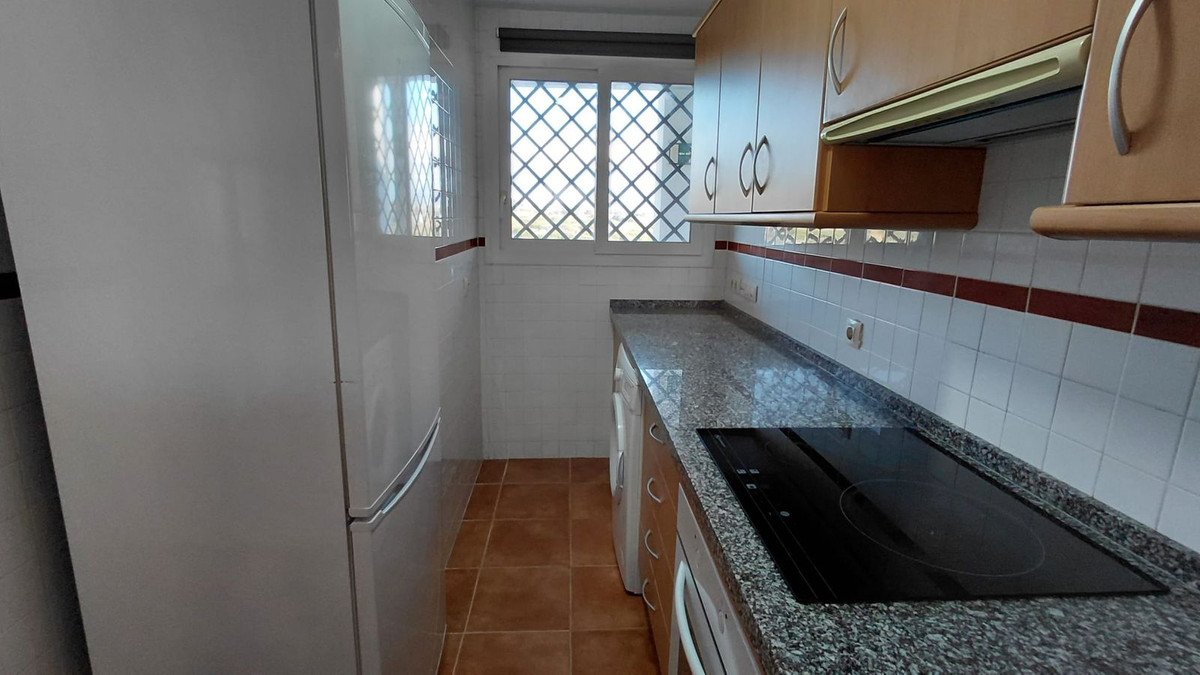 Appartement te koop in Manilva | 2 slaapkamers H5498566