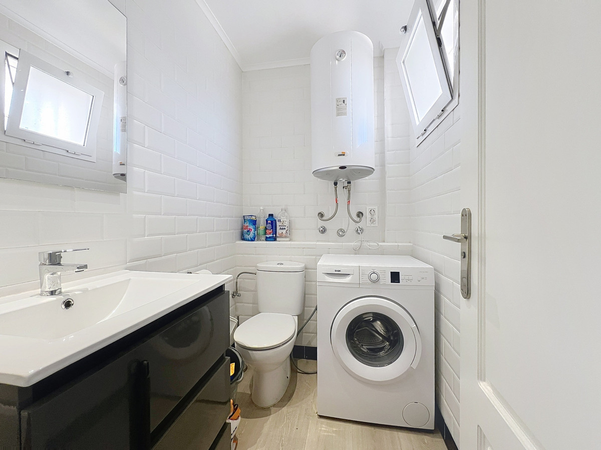 Appartement te koop in Manilva | 2 slaapkamers H5510599