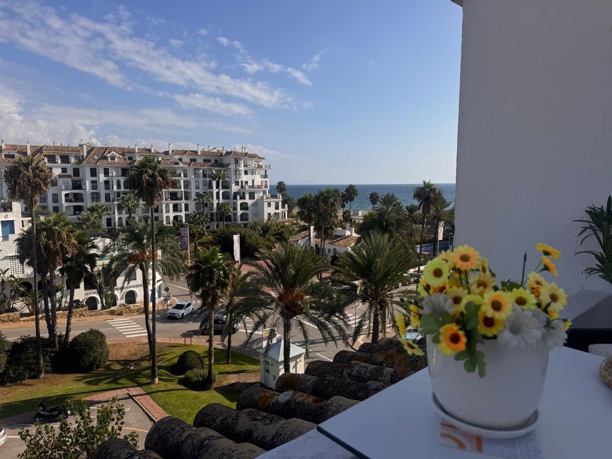 Penthouse te koop in Manilva | 2 slaapkamers H5514478