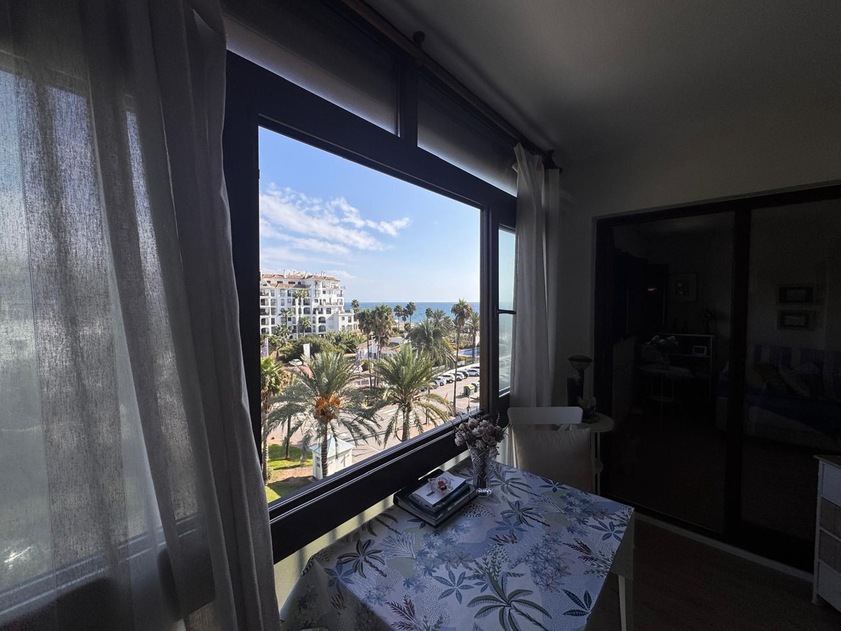 Penthouse te koop in Manilva | 2 slaapkamers H5514478