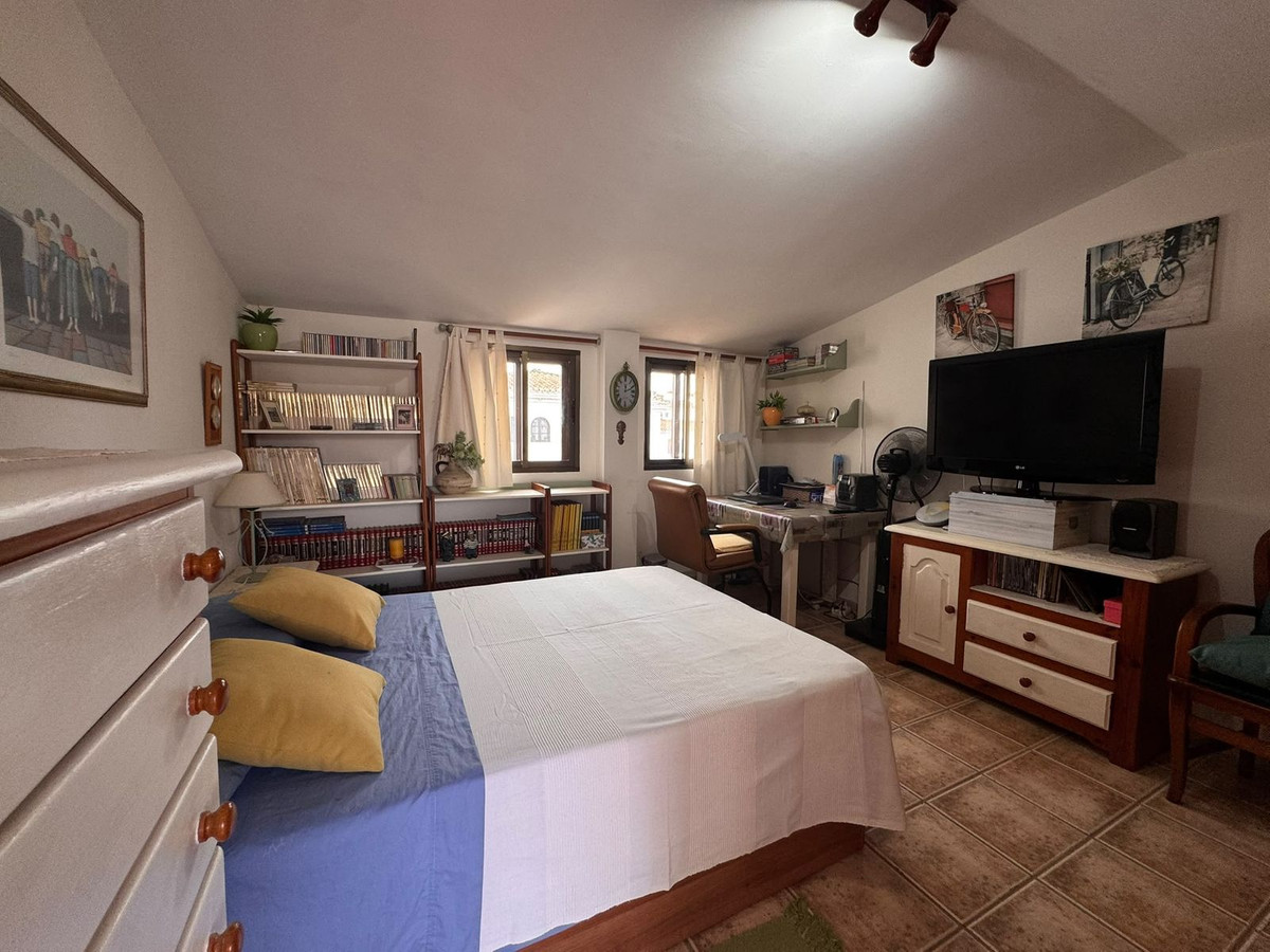 Penthouse te koop in Manilva | 2 slaapkamers H5514478