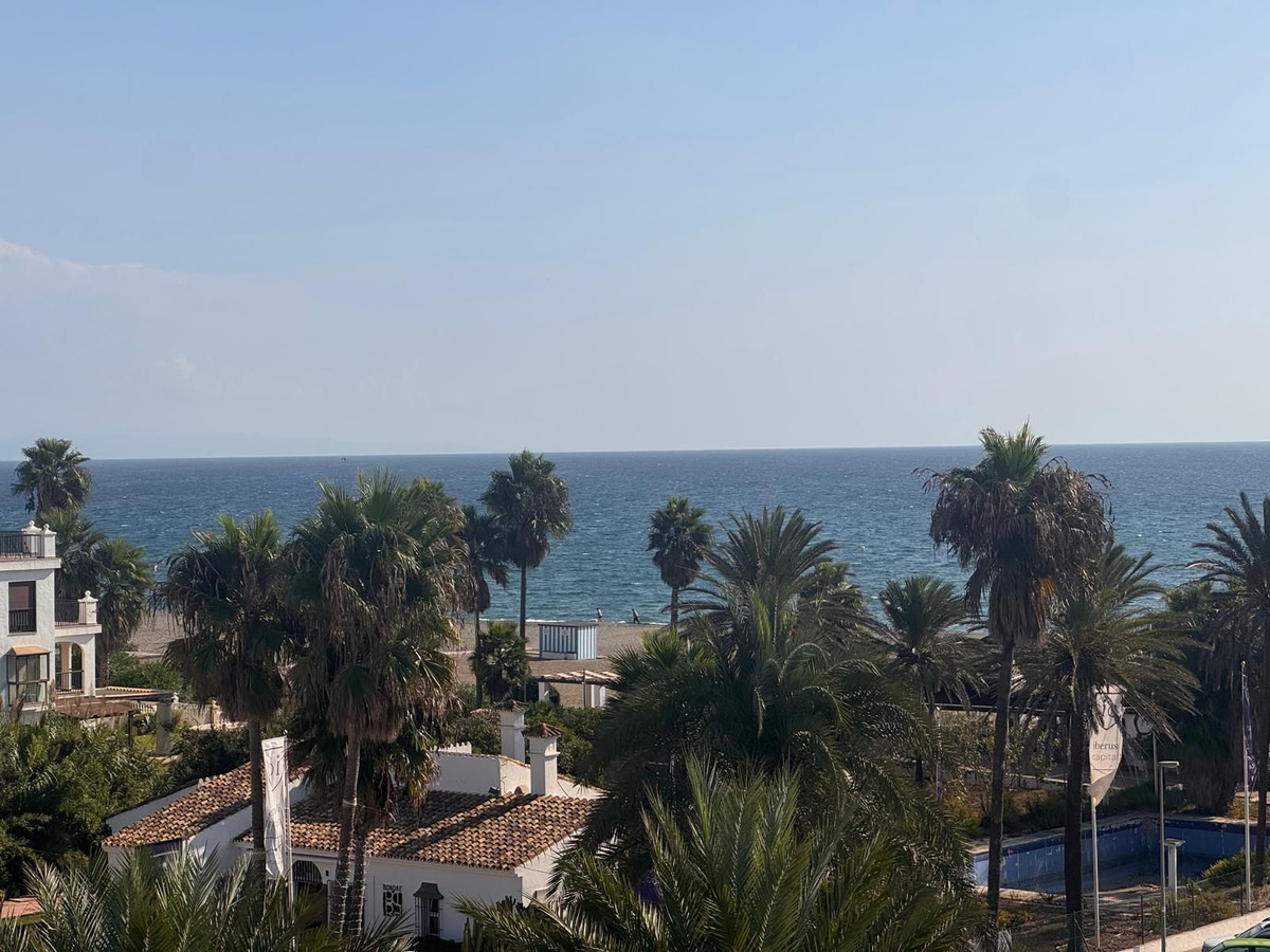Penthouse te koop in Manilva | 2 slaapkamers H5514478