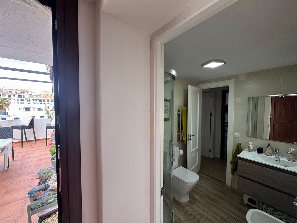 Penthouse te koop in Manilva | 2 slaapkamers H5514478