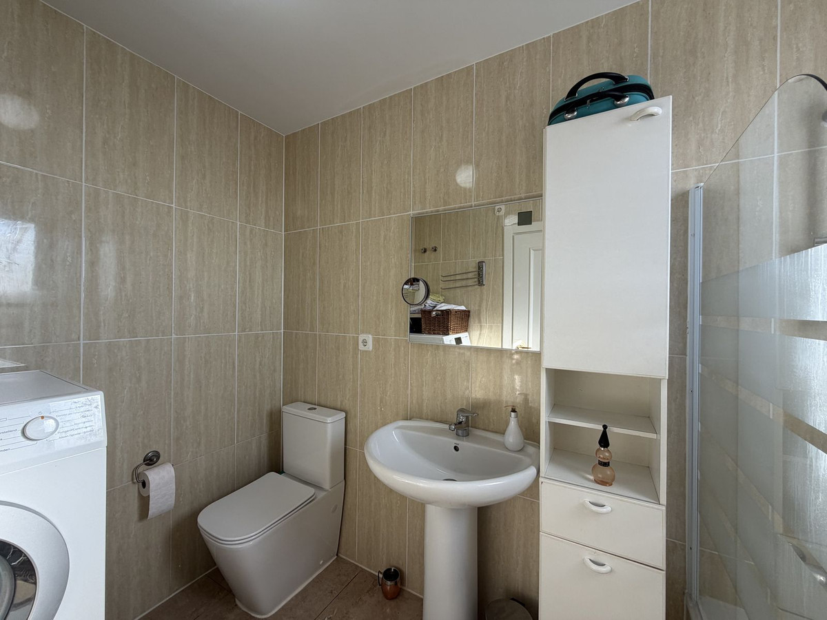 Appartement te koop in Manilva | 3 slaapkamers H5516248